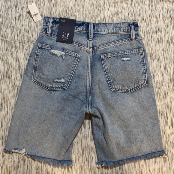 Bermuda short - Picture 2 of 3